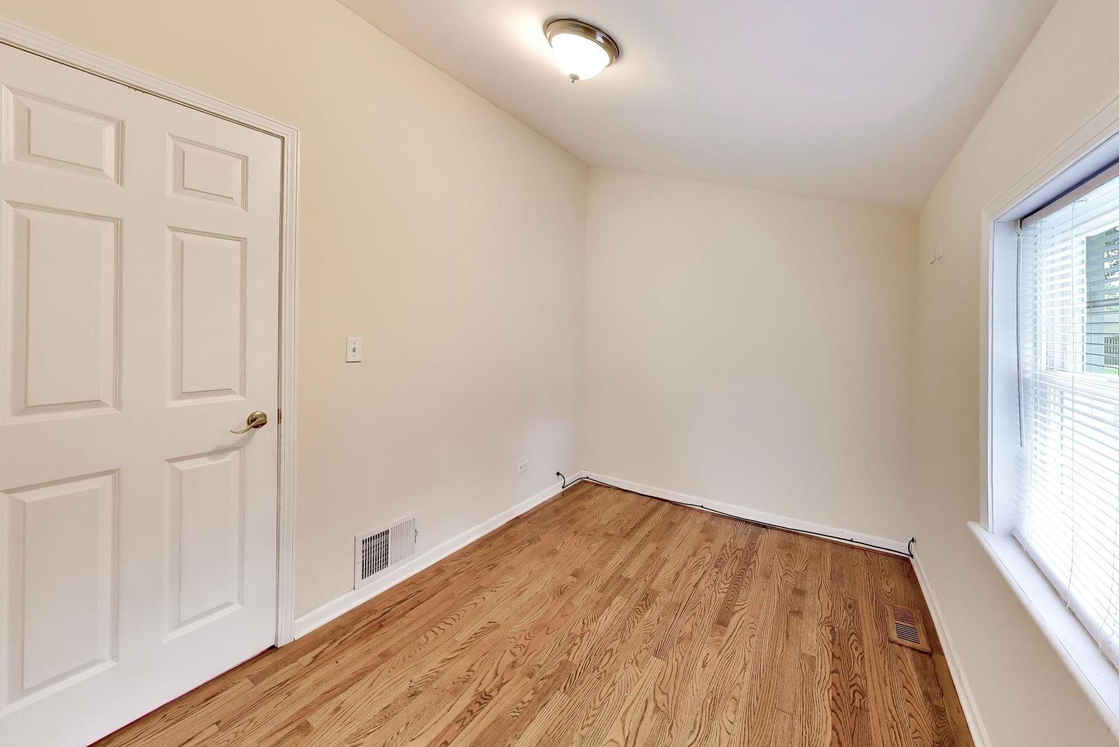 1355 Pleasant Place
