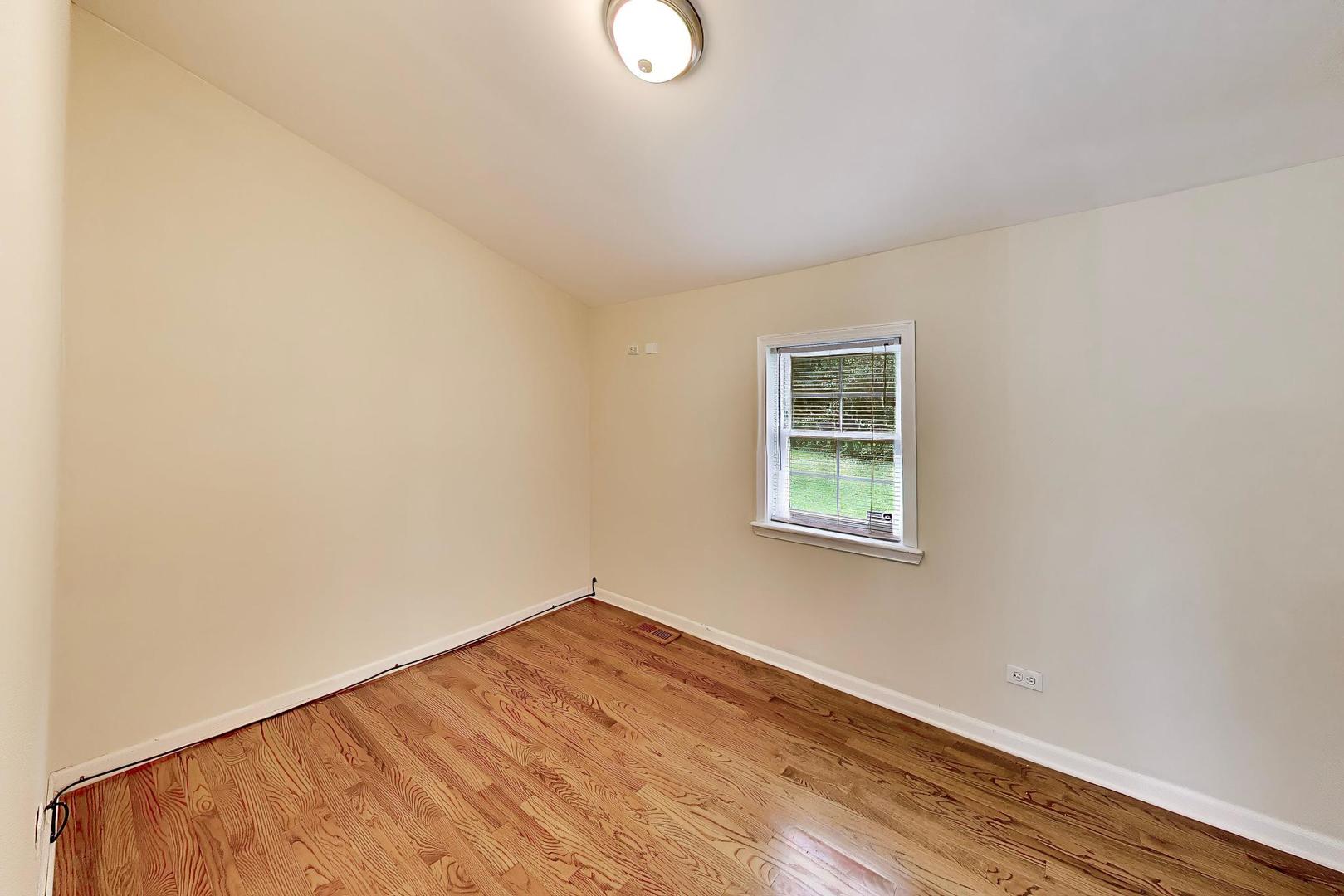1355 Pleasant Place