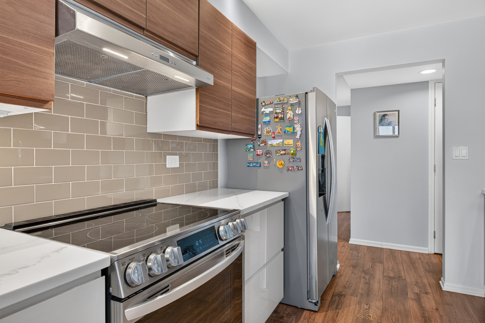 1795 Lake Cook Road Unit: 211