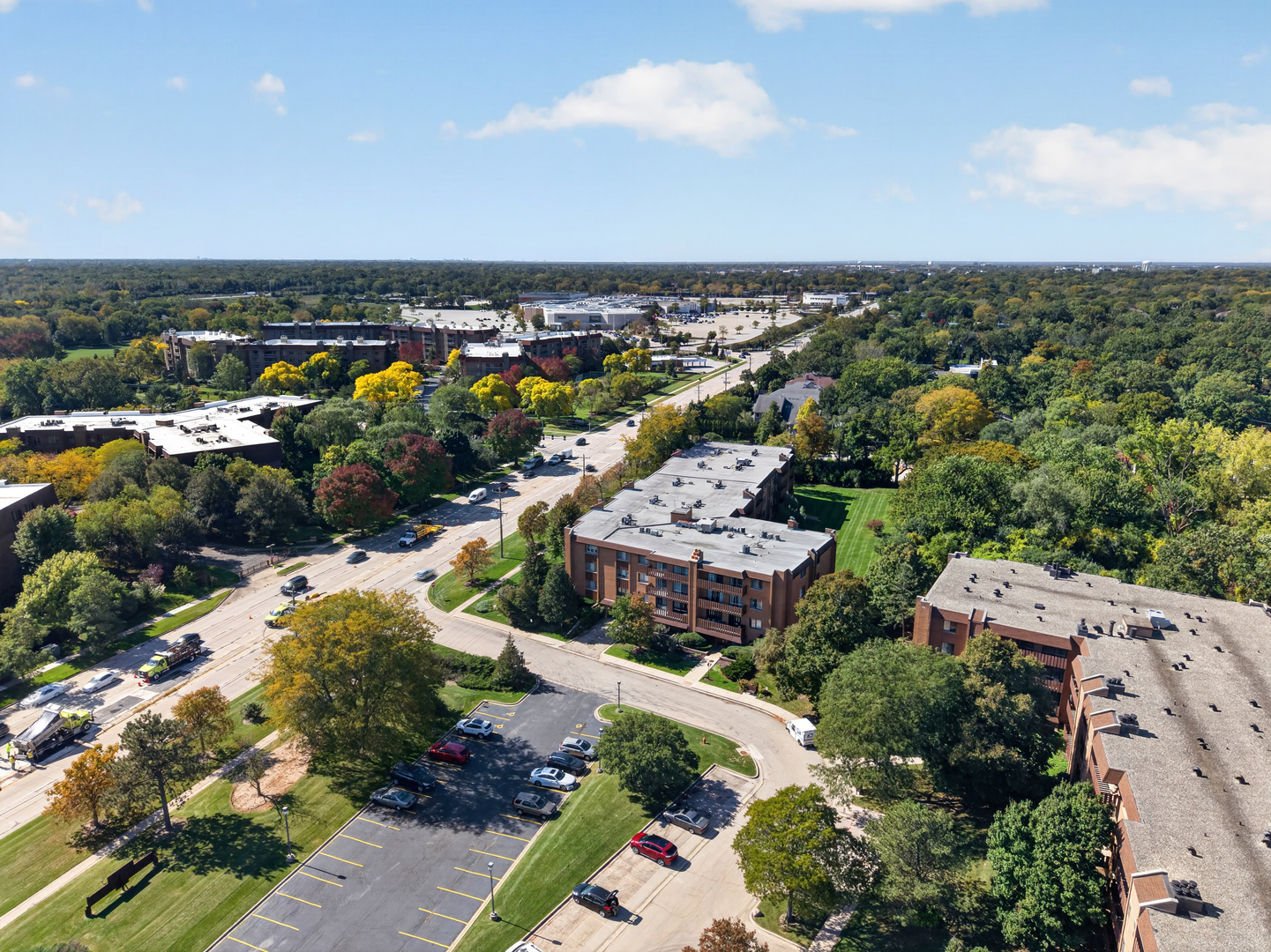 1795 Lake Cook Road Unit: 211