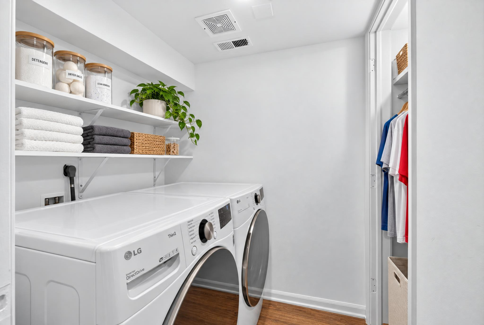 1795 Lake Cook Road Unit: 211