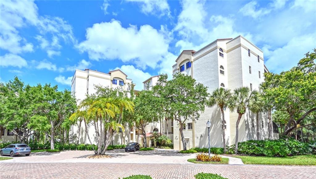 6510 Valen WAY Unit: B-101