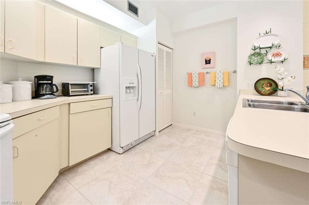 6510 Valen WAY Unit: B-101