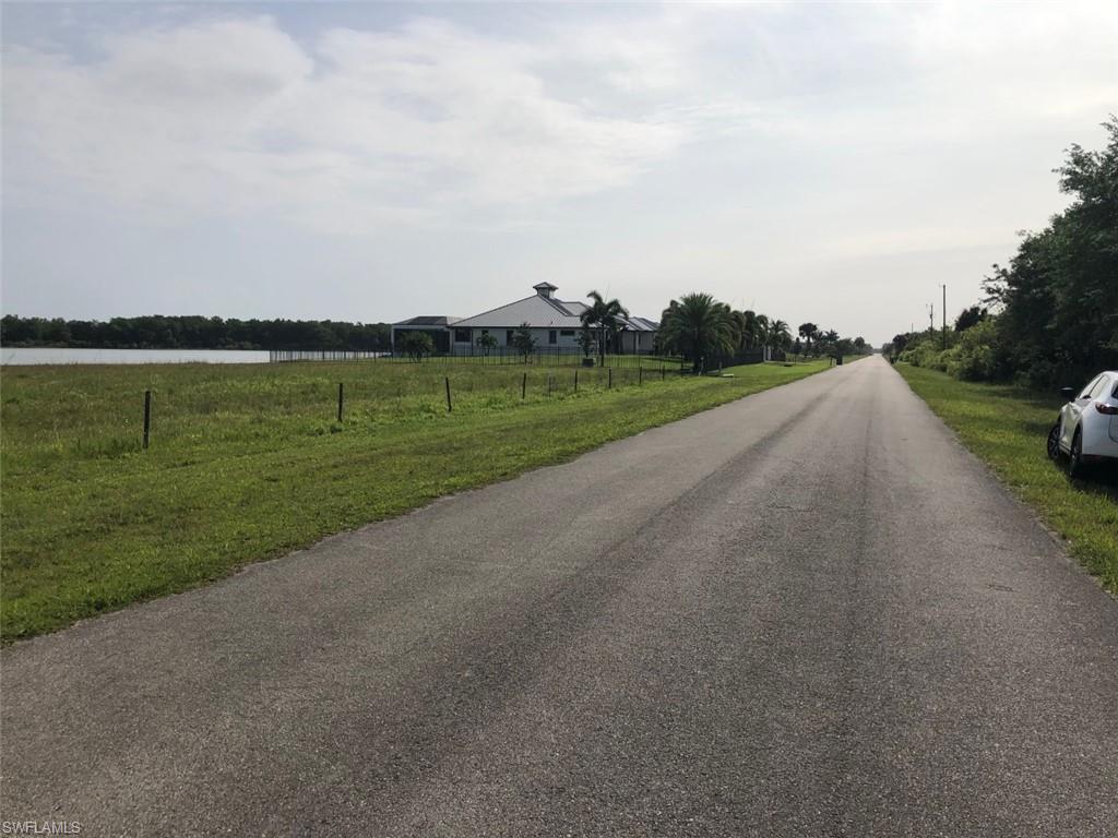 630 Shady Hollow BLVD W