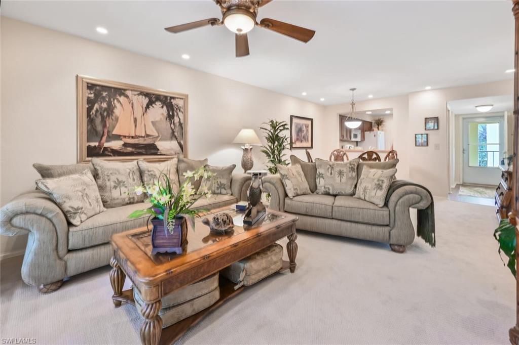 1001 Foxfire LN Unit: 304