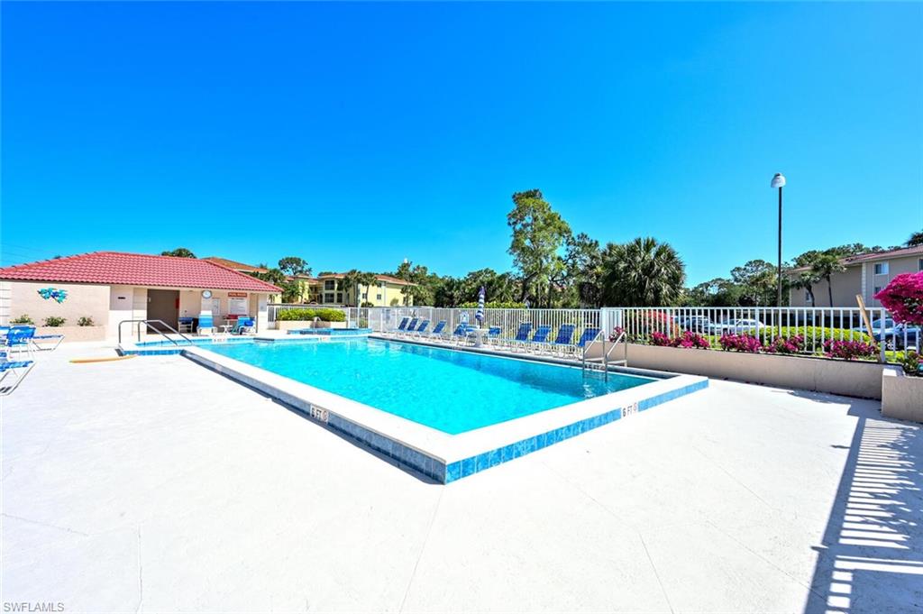 1001 Foxfire LN Unit: 304