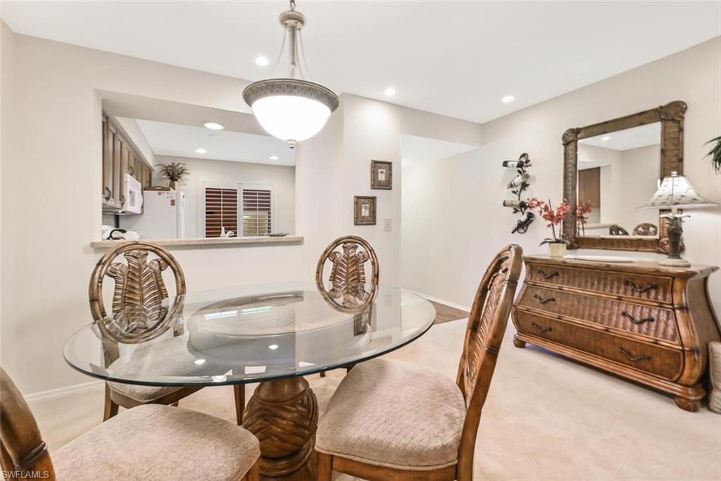 1001 Foxfire LN Unit: 304