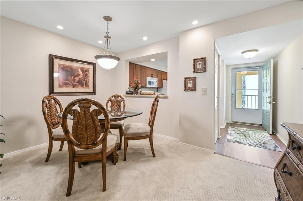 1001 Foxfire LN Unit: 304
