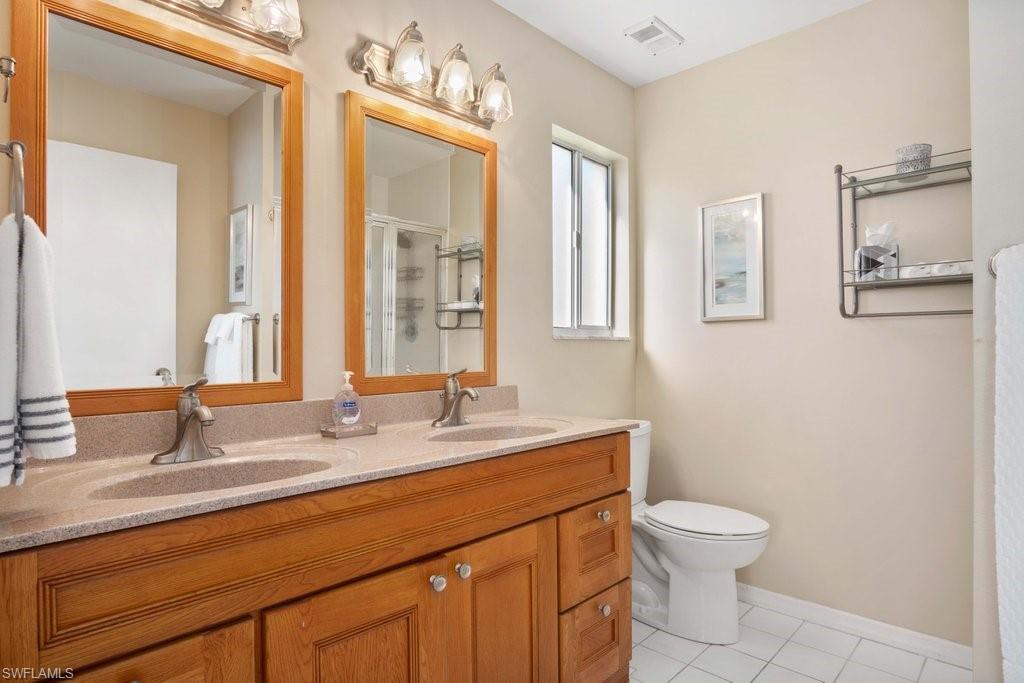 7712 Jewel LN Unit: 204