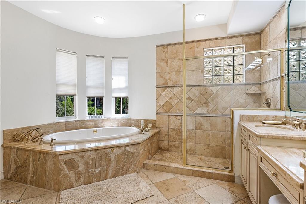 2868 Tiburon BLVD E Unit: 102