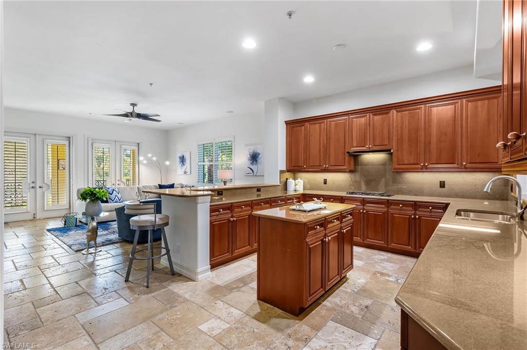 2868 Tiburon BLVD E Unit: 102
