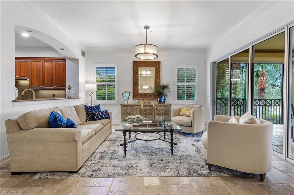 2868 Tiburon BLVD E Unit: 102