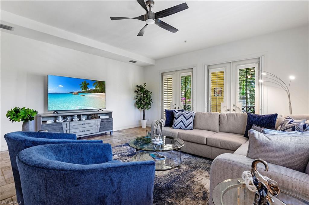 2868 Tiburon BLVD E Unit: 102