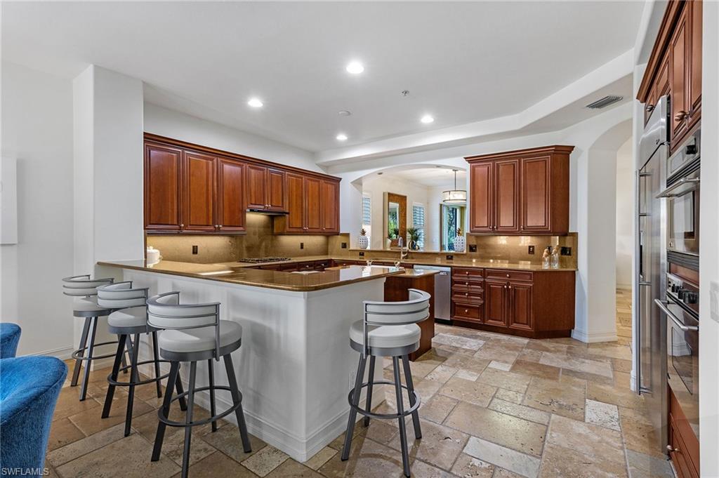 2868 Tiburon BLVD E Unit: 102