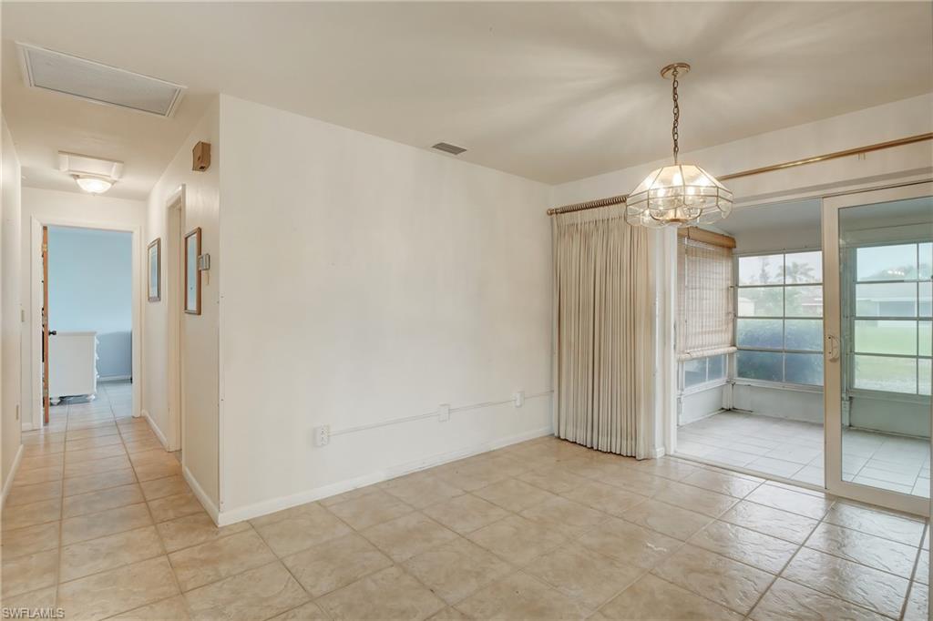 7217 Jasmine RD