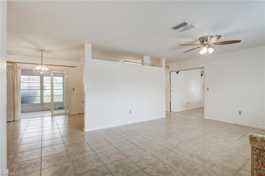 7217 Jasmine RD