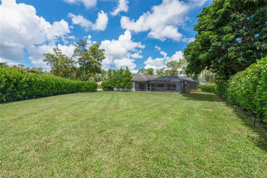 2216 Buckingham LN