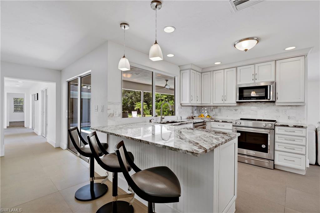 740 Orchid DR