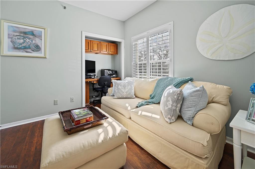4130 Bayhead DR Unit: 106
