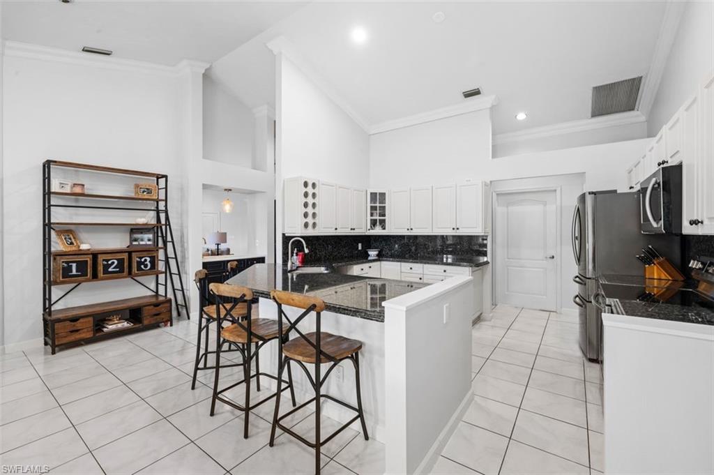 2505 Kings Lake BLVD