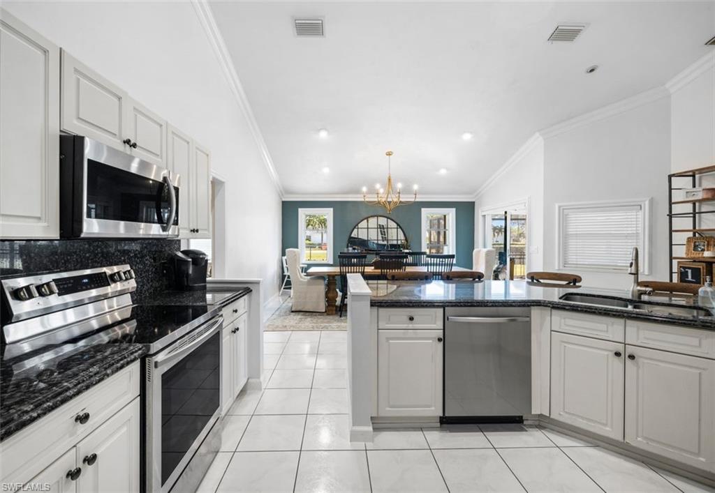 2505 Kings Lake BLVD