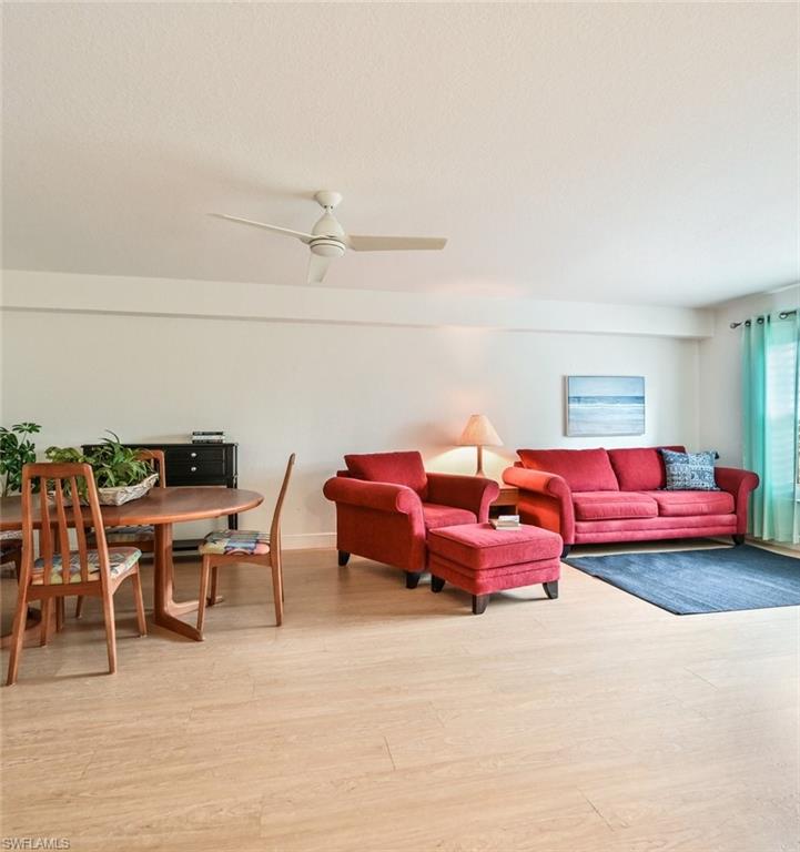 15425 Cedarwood LN Unit: 4-103