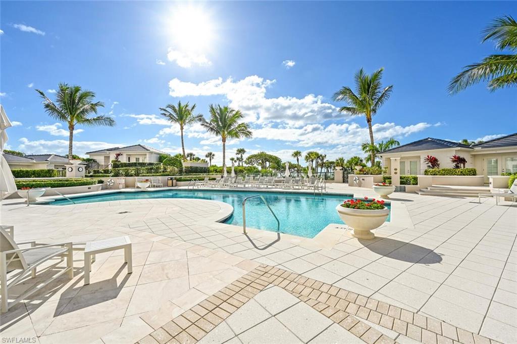 8665 Bay Colony DR Unit: 1401