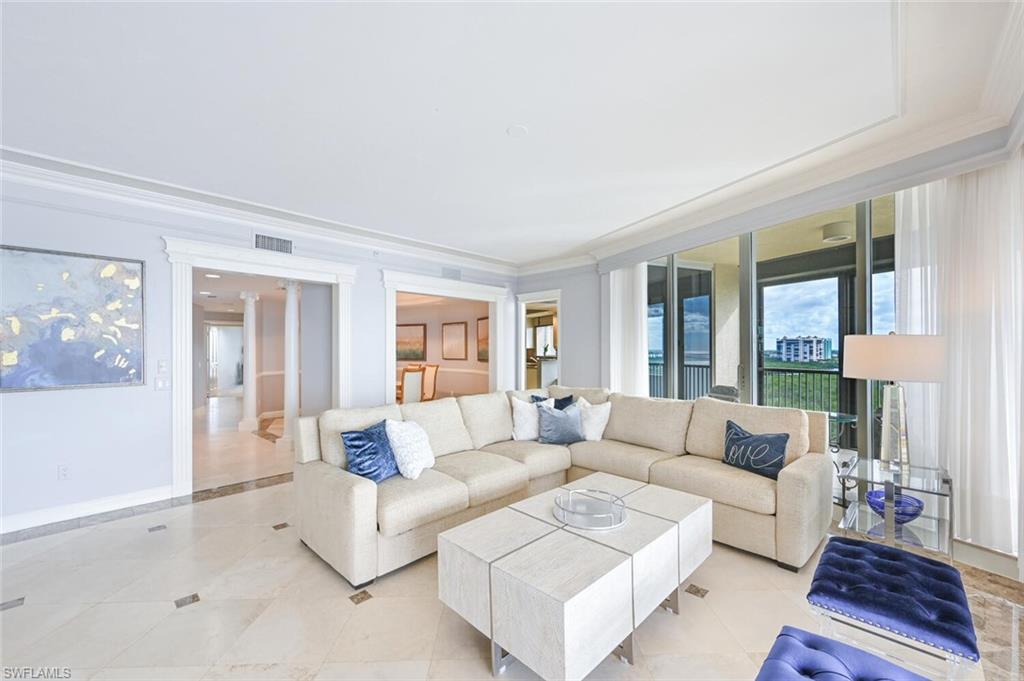 8665 Bay Colony DR Unit: 1401