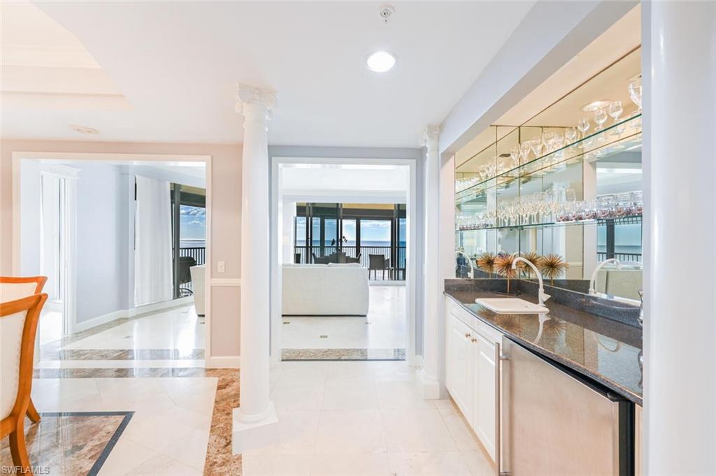 8665 Bay Colony DR Unit: 1401