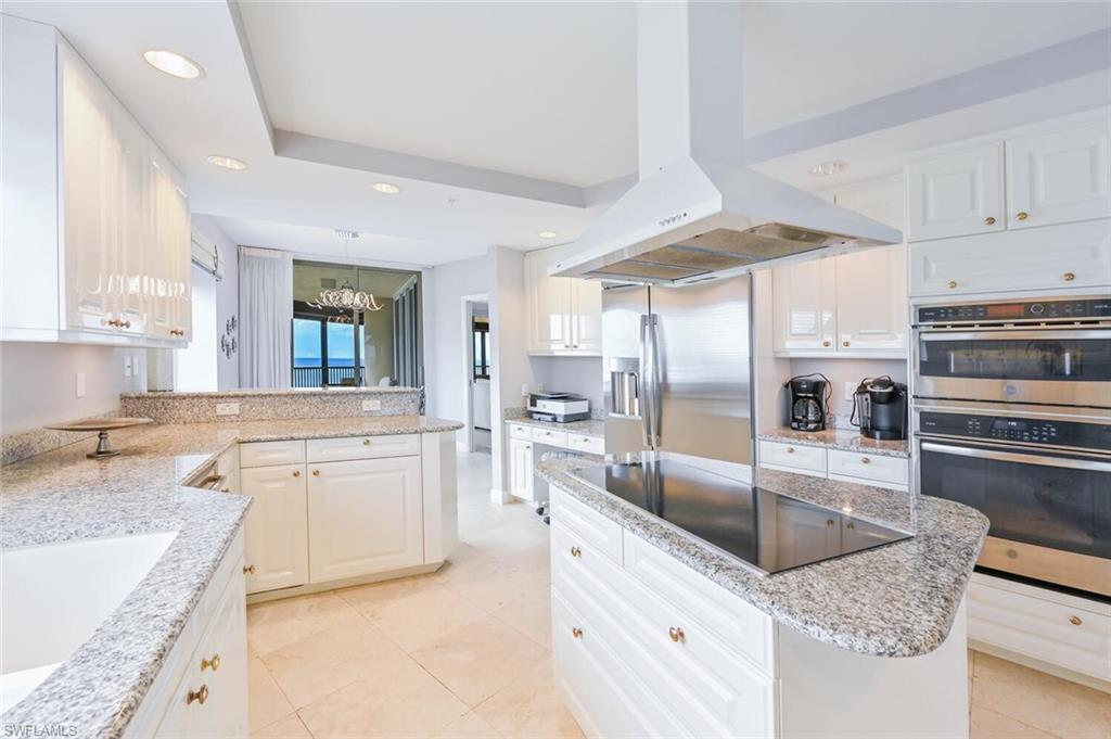 8665 Bay Colony DR Unit: 1401