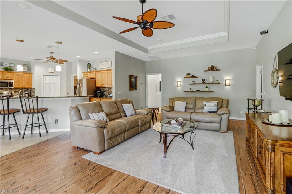 24033 Golden Eagle LN