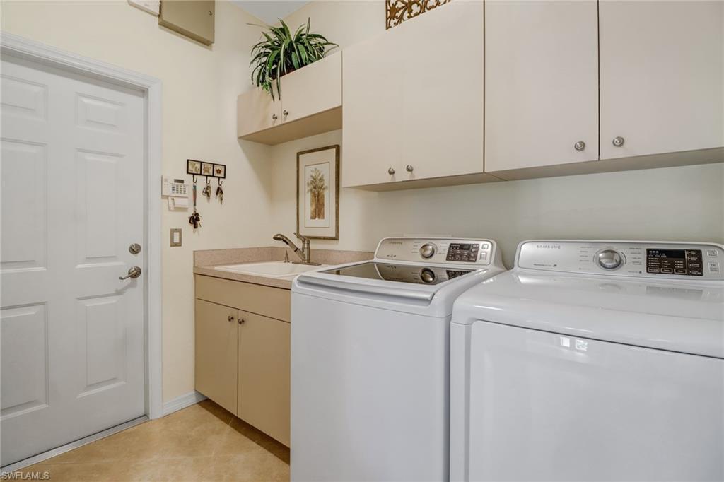 24033 Golden Eagle LN