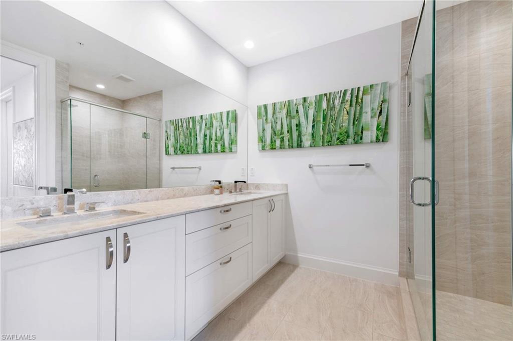1111 Central AVE Unit: 401