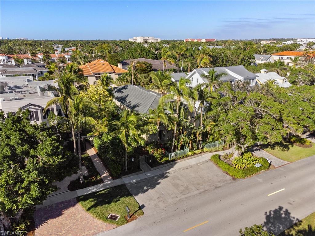 445 3rd AVE S Unit: 200