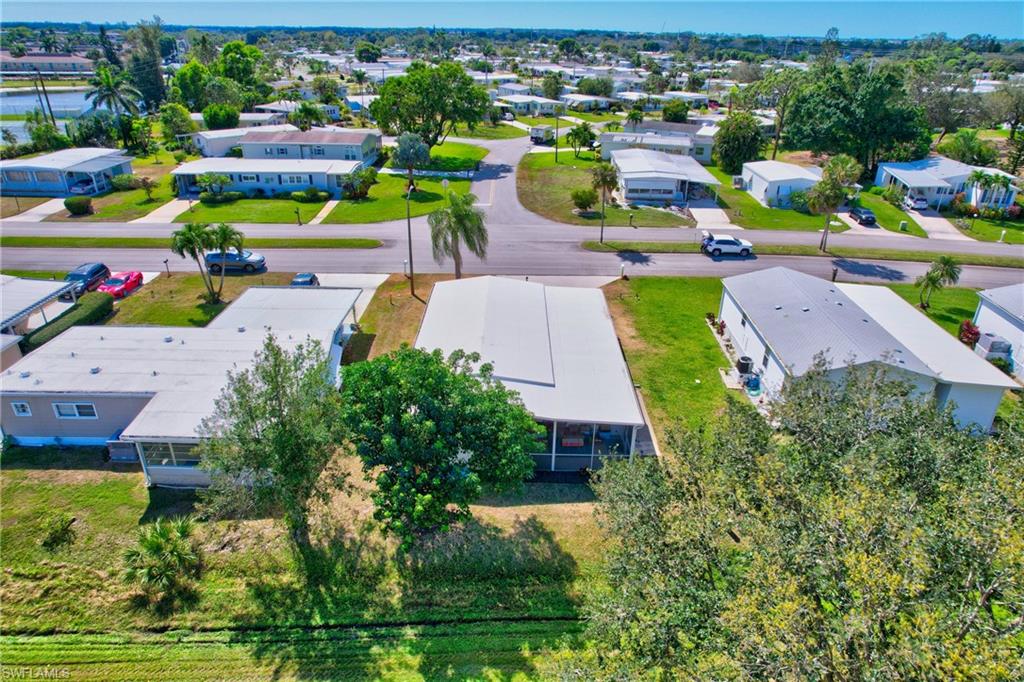 528 Charlemagne BLVD