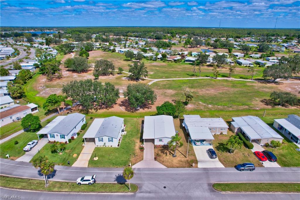 528 Charlemagne BLVD