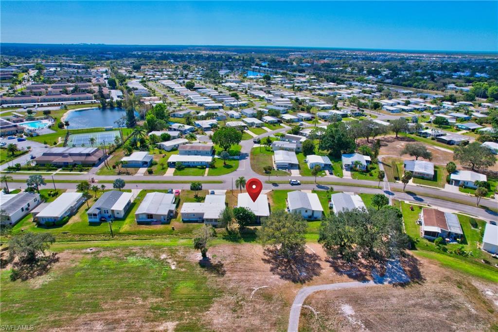 528 Charlemagne BLVD