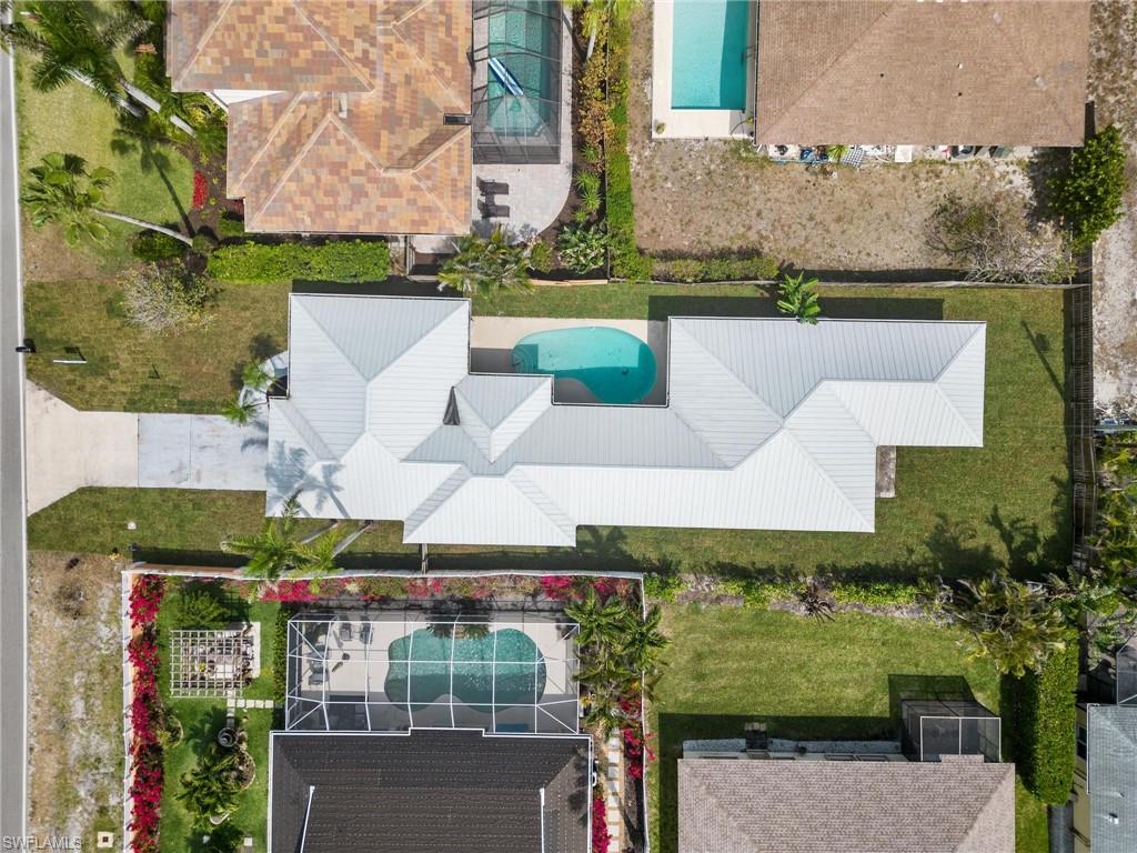 10842 Vanderbilt DR
