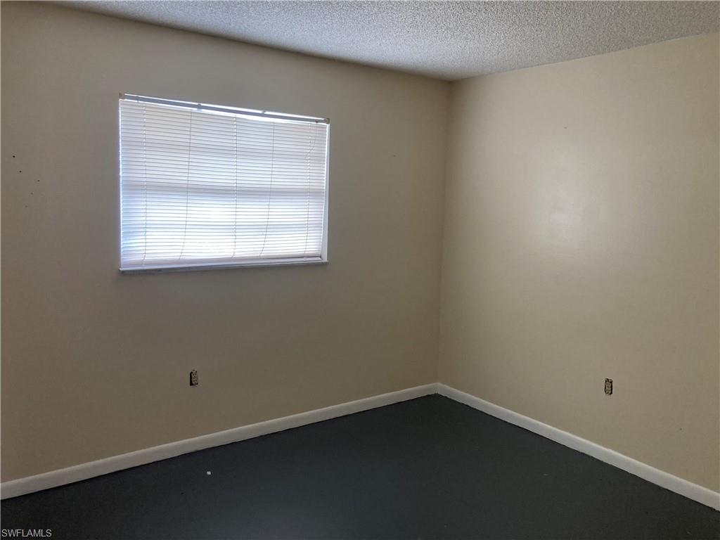 3325 Airport RD N Unit: D6