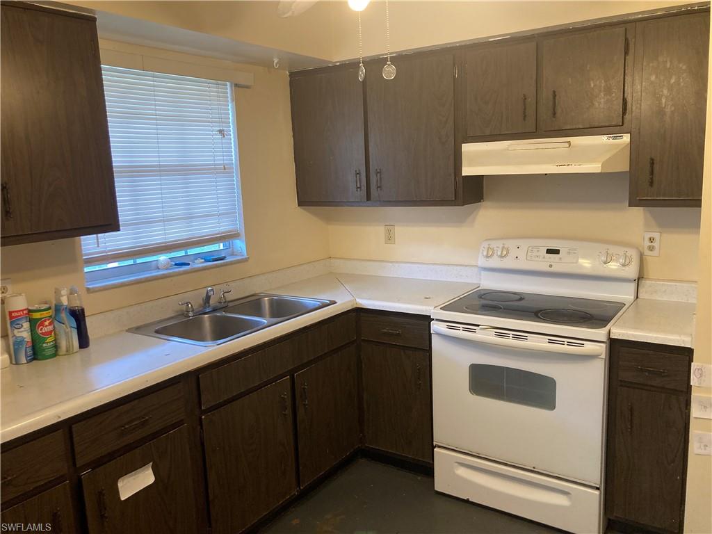 3325 Airport RD N Unit: D6