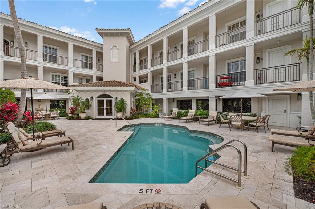 411 6th ST S Unit: 202