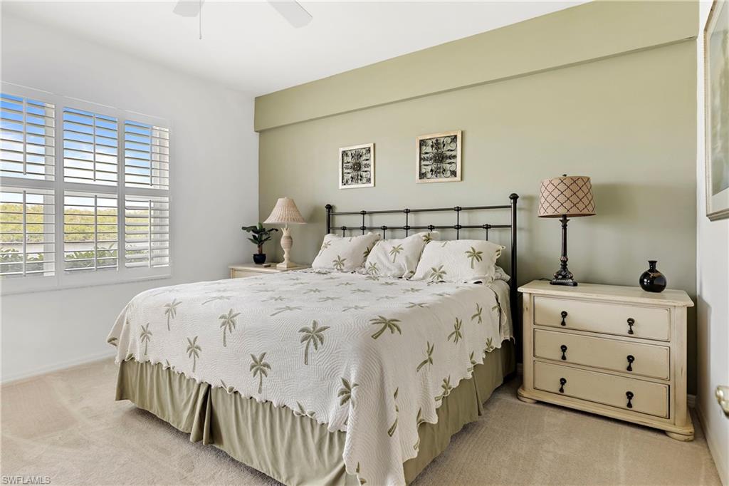 182 Newport DR Unit: 1002