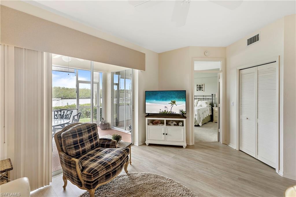 182 Newport DR Unit: 1002