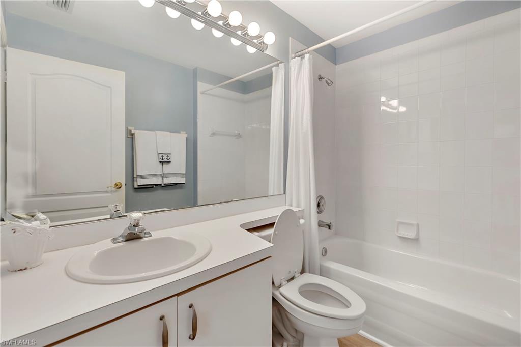 182 Newport DR Unit: 1002