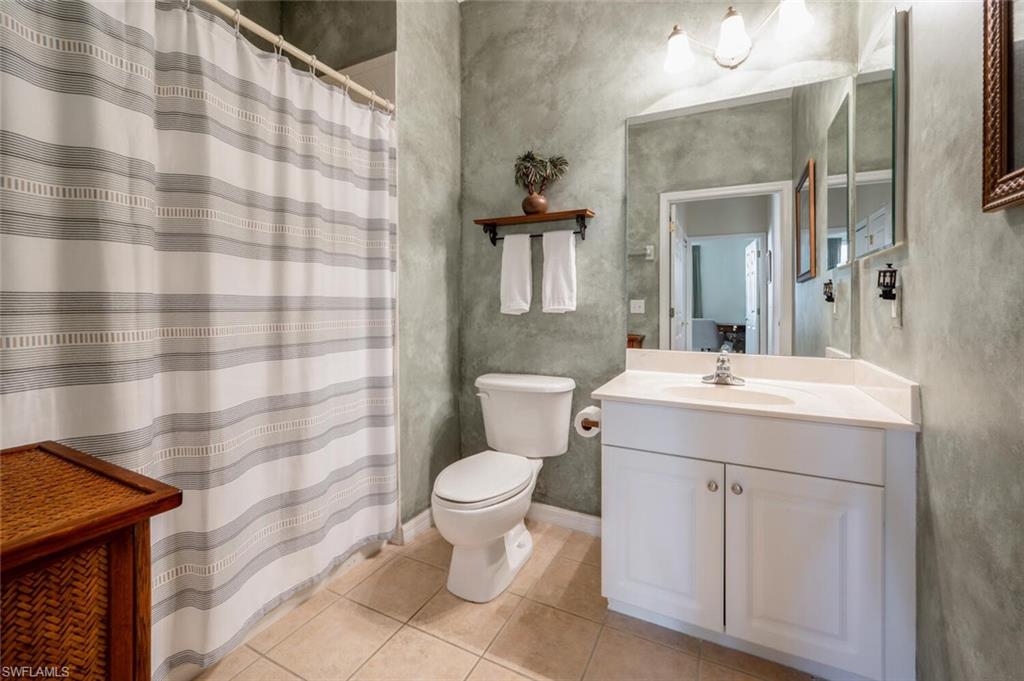 4873 Hampshire CT Unit: 5-105