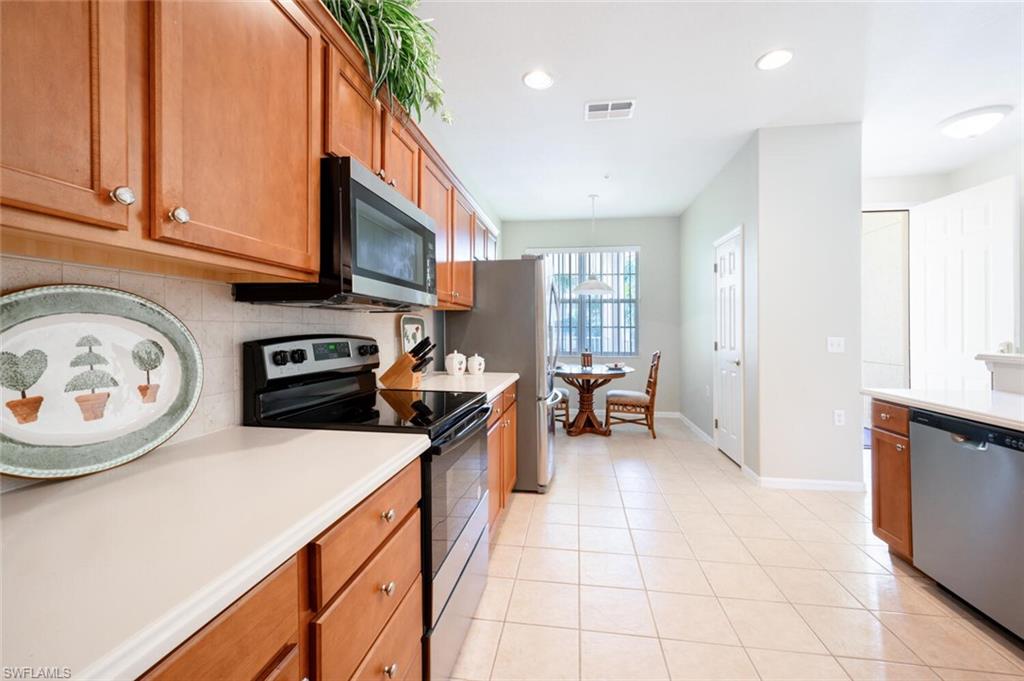 4873 Hampshire CT Unit: 5-105