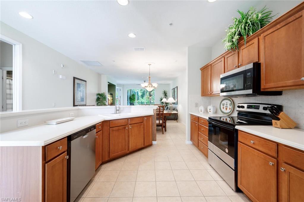 4873 Hampshire CT Unit: 5-105
