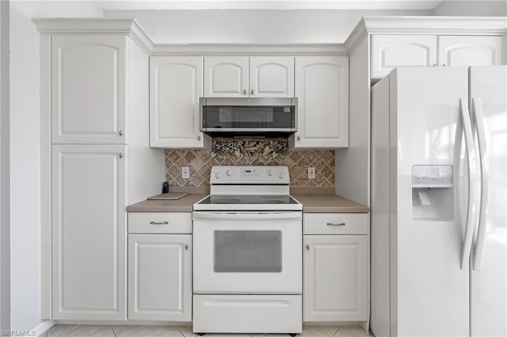 6050 Pinnacle LN Unit: 2001