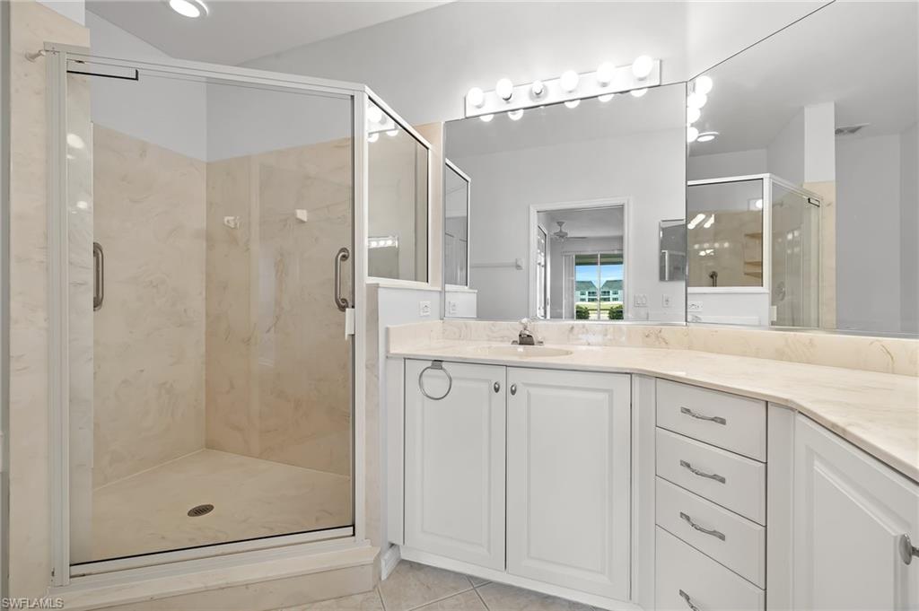 6050 Pinnacle LN Unit: 2001