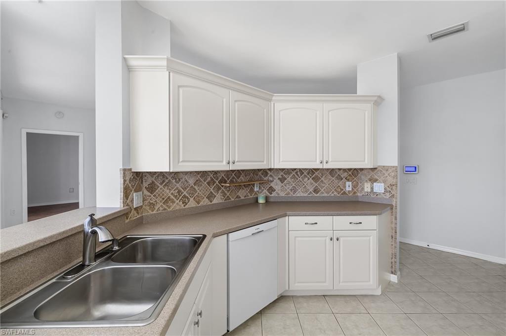 6050 Pinnacle LN Unit: 2001